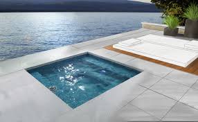 Messeneuheit C Side Der Neue Minipool Fur Terrassen Und Kleingarten Rivierapool Riviera Pool Pool Im Garten Mini Pool