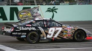 Sezon 7 şubat cumartesi günü başladı ve 21 kasım pazar günü sona erdi. 2004 Nascar Cup Series Season Recap Zmiller82 On Scorum