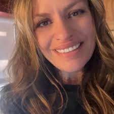 Roberta Reinhardt-Warner (@robbie.reinhardt.warner) • Facebook