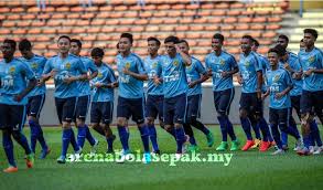 Beliau juga pernah diiktiraf sebagai penjaga gol posisi: Senarai 26 Pemain Skuad B 23 Kebangsaan Ke Korea Selatan Arena Bola Sepak