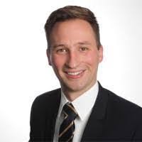 Doris Dreyer's Instagram, Twitter & Facebook