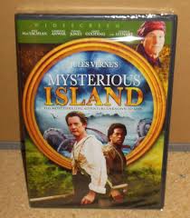 Amazon.com: Mysterious Island : Kyle MacLachlan, Danielle Calvert,  Gabrielle Anwar, Patrick Stewart, Jason Durr, Omar Gooding, Vinnie Jones,  Tom ...