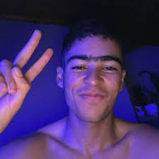 Leo Phillips (@leo_phillips___) • Instagram photos and videos