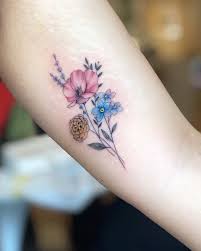 From Red Ink To Large Scale Designs These Tattoo Trends Will Be Everywhere In 2019 Tattoos Tattoo Models Tattoo Trends