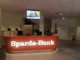 Dort können unsere kunden nun von montag bis samstag, jeweils von 10 uhr bis 20 uhr die qualität unserer. Erlebnisbericht Eines Neuen Bankfilialkonzeptes Der Hybridbanker