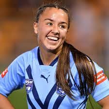 Jada Taylor's Instagram, Twitter & Facebook