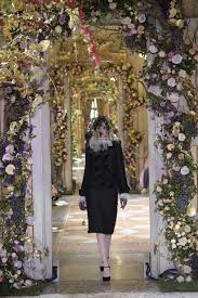 весна лето осень зима и снова весна смотреть онлайн Dolce Gabbana Dolce And Gabbana Couture Gabbana