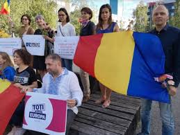În continuare, însă, îi avem pe tăriceanu, dancila, șerban nicolae. Un An De La Protestul Din 10 August Romania A Respirat Aerul Libertatii Galerie Foto Video Mobile