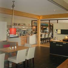 So außergewöhnlich unser haus am löcknitzer see ist, so ist auch die beziehung zu unseren gästen. Haus Am See Wasserski Gastronomie Floetotto Hamburg De