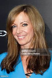 Allison Weinstein's Instagram, Twitter & Facebook