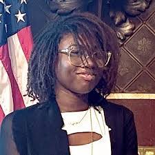 Donna Saia's Instagram, Twitter & Facebook