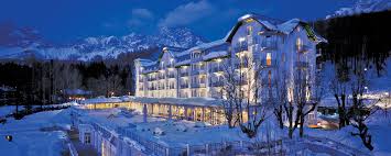 Scopri il magazine di cortina d'ampezzo: Luxury Hotels Resorts In Cortina D Ampezzo Cristallo A Luxury Collection Resort Spa Cortina D Ampezzo