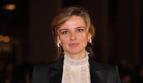 I costumi di annamode da cinecittà a hollywood. Mina Settembre Cast Tutti Gli Attori E I Personaggi