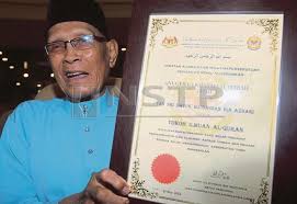 Tokoh agama tan sri datuk haji hassan azhari. Hassan Azhari Perginya Tokoh Agamawan Negara Disegani