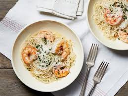 Welcome to the official food network facebook page, where you can chat with chefs, get recipes and. The Pioneer Woman S Best 16 Minute Meals The Pioneer Woman Hosted By Ree Drummond Food Network