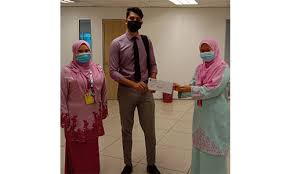 Pikul vì yêu nên tin tưởng, vì yêu nên nàng như con thiêu thân lao mình vào ngọn đèn.tất cả cũng chỉ vì một chữ tình, linh hồn của nàng chẳng thể nào siêu thoát, luôn chờ đợi khun luang một kẻ đào hoa, trái tim của khun luang raj chẳng bao giờ chung tình với bất cứ. Ia7cairy5totlm