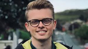 Aaron Wynne's Instagram, Twitter & Facebook