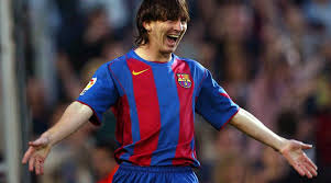 Он играет на позиции правый вингер. Heute Vor 15 Jahren Messi Erzielt Sein Erstes Tor Fur Den Fc Barcelona Sky Sport Austria
