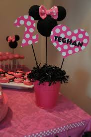 Minnie Mouse Party Center Pieces Change To Red White And Yellow Maybe Instead Minnie Birthday Party Minnie Mouse Birthday Party Minnie Mouse Party