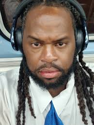 I mean that's one way to get it flat against the wall 🤣