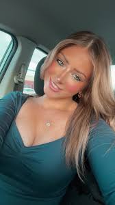 𝓸𝓵𝓲𝓿𝓲𝓪 ⚡️ (@oliviabyamm)’s videos with som original