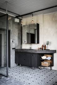 Sweden 心地のよいインダストリアルインテリア Industrial Bathroom Design Industrial Interior Design Bathroom Interior