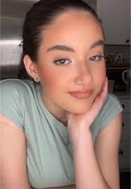 Mother and Daughter Hairstyle Inspiration