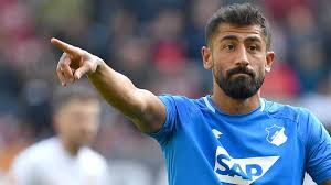 Kariyer sayfasında kerem demirbay isimli futbolcunun sezon bazında takımının yer almış olduğu turnuvalardaki maç, gol, asist, sarı kart, kırmızı kart, oyuna girme, oyundan alınma. Bericht Hoffenheim Star Kerem Demirbay Wechselt Zu Bayer Leverkusen Sportbuzzer De