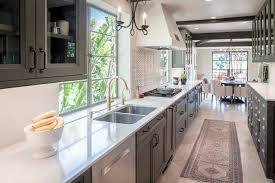 via la selva spanish kitchen