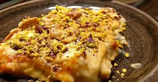 3 per la besciamella 500 g di latte fresco intero 60 g di pistacchi tostati salati al netto degli scarti 50 g di farina 40 g di burro sale grosso dopo aver lavato la melanzana riducetela a piccoli cubetti. Lasagna Funghi E Besciamella Al Pistacchio Antica Salumeria Del Corso