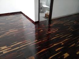 Bila masih baru, lantai tegel masih terasa kasar saat kita. Jenis Lantai Kayu Terbaik Untuk Rumah Yang Sering Dipakai Courtina Courtina