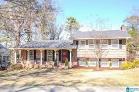 3 bedrooms / 2 full baths sitting on 0.4 acre flat lot with large fully fenced and private back yard for pets or hosting friends! 4 Bedroom Houses For Sale In Birmingham Al 35206 Homes Com