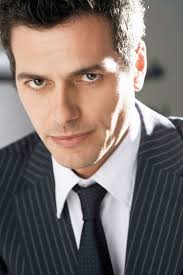 Υποψήφιος με τη ρένα δούρου ο ηθοποιός μάριος αθανασίου. Marios A8anasioy 8a Eimai Eytyxismenos An Einai Kai O Gios Moy Imommy