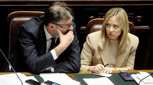 Documento di economia e finanza, spinta alla tassa Ue sugli extraprofitti contro il caro energia