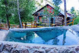Colorado parks and wildlife is a nationally recognized leader in conservation, outdoor recreation and wildlife management. The 9 Best Colorado Cabin Rentals Of 2021