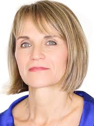 María Elena Fernández Martín • Revista científica de la SEME