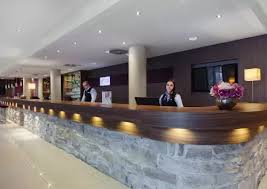 Das frühstück im holiday inn express ist kostenfrei und bietet den perfekten start in den tag mit einem für ihre wünsche und fragen steht ihnen das team vom holiday inn express dresden city centre 24 stunden zur verfügung. Autorondreis Saksen Duitsland Ab 507