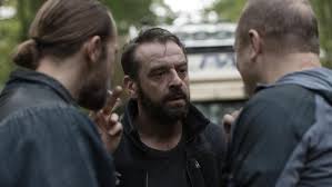 Undercover heet de vlaamse serie waarin frank lammers (47) de hoofdrol speelt, vanaf zondag wekelijks te zien op belgië eén, en in mei te bingen op netflix. Undercover Seizoen 2 In De Maak Dit Is Het Verhaal