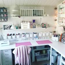 Look At These 44 Best Art Room Decor Ideas For Inspiration For Your Sewing Space Sewingroomorganization Craft Craft Room Design Craft Room Office Craft Room
