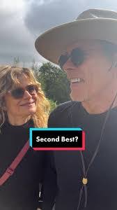 Ariel Gratta's Instagram, Twitter & Facebook