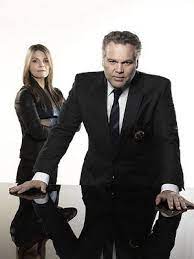 Sanders, julia ormond, jamey sheridan, courtney b. Law Order Criminal Intent Official Cast Photo Kathryn Erbe Vincent D Onofrio Final Season Law And Order Vincent D Onofrio Kathryn Erbe