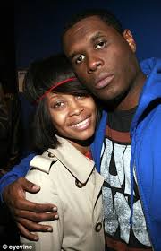 Feuding Goldsmiths finally call an end to bitter Twitter war as Rothschild  heiress' 'rapper lover' posts photo