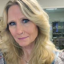 Kira Mackey's Instagram, Twitter & Facebook