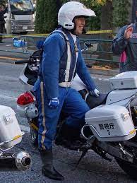 police おしゃれまとめの人気アイデア pinterest liyuan shih 白バイ 警察 男性警察官