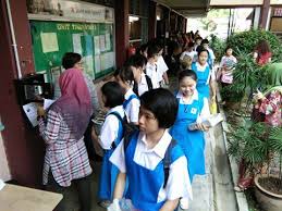 Diharapkan dengan kehadiran ibu bapa akan memantapkan lagi smk taman desa 2. This Pj High School Is Now Recording Fingerprints Of Students For Attendance