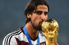 Check out his latest detailed stats including goals, assists, strengths & weaknesses and match ratings. Sami Khedira Steht Vor Einem Wechsel Von Real Madrid Zu Arsenal London Stuttgarter Nachrichten