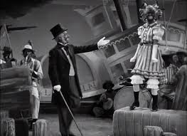 Black And White Christmas Movie Holiday Inn Bing Holiday Inn Marjorie Holiday Inn Bing And Marjorie White Christmas Movie Classic Movies Classic Christmas Movies