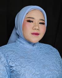 Anak daro ba suntiang ❤️ Makeup tanpa cukur alis by @rumah_rias_dessy Henna  @merry_hennaart_padang Melati @ani.ambo_30 =========================  𝐈𝐧𝐟𝐨 𝐩𝐫𝐢𝐜𝐞 𝐥𝐢𝐬𝐭 & 𝐛𝐨𝐨𝐤𝐢𝐧𝐠 𝐦𝐚𝐤𝐞𝐮𝐩 𝐖𝐀