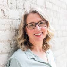 Bobbi Ballard's Instagram, Twitter & Facebook