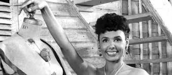 Her mother was an actress, edna louise calhoun scottron. Lena Horne A Pioneer In Art And Life Esme